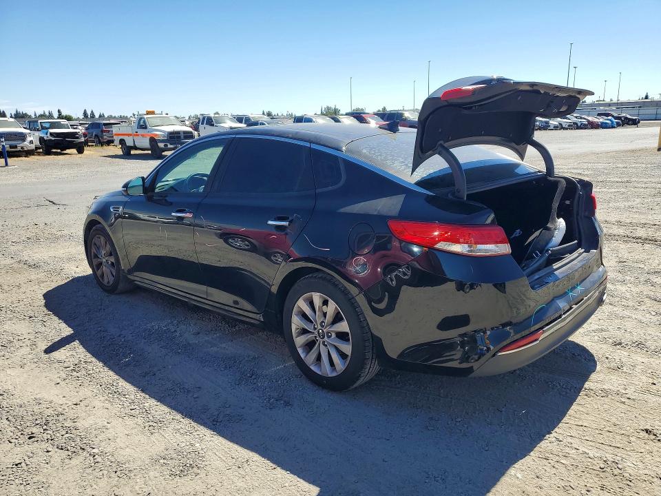 Продажа на аукционе авто 2016 Kia Optima, vin: 5XXGU4L30GG033623, номер лота: 60181776