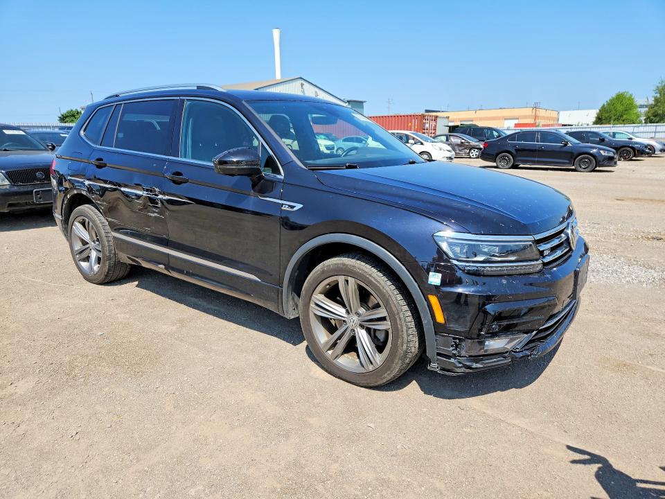 60140876 :رقم المزاد ، 3VV4B7AX7LM022337 vin ، 2020 Volkswagen Tiguan مزاد بيع