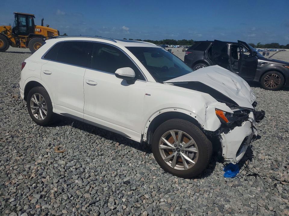 2021 Audi Q3 მანქანა იყიდება აუქციონზე, vin: WA1DECF36M1069954, აუქციონის ნომერი: 59732946