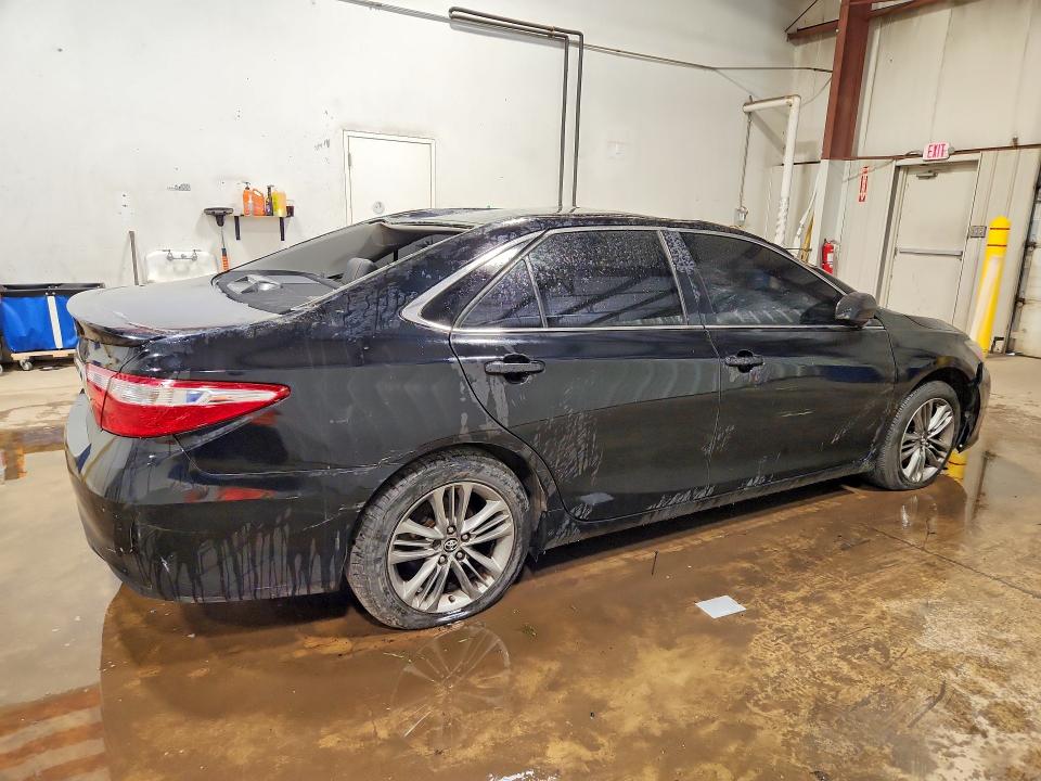 2017 Toyota Camry მანქანა იყიდება აუქციონზე, vin: 4T1BF1FK2HU393327, აუქციონის ნომერი: 61608616