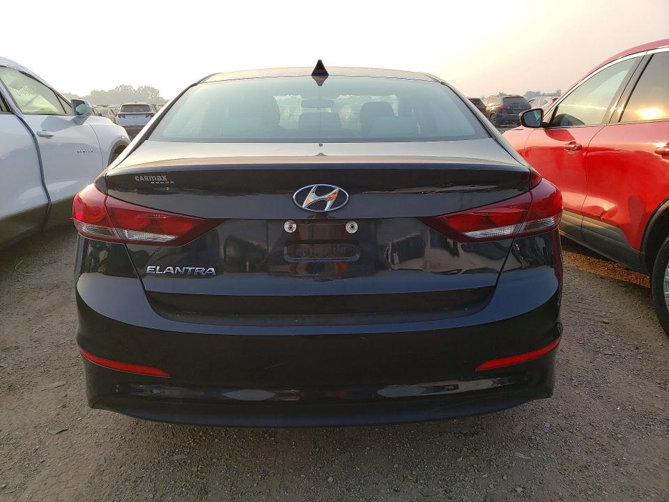 2017 Hyundai Elantra მანქანა იყიდება აუქციონზე, vin: 5NPD84LFXHH102163, აუქციონის ნომერი: 59921576