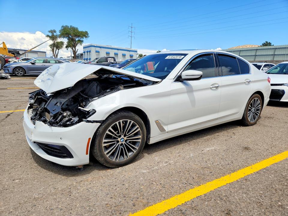 2018 Bmw 540 მანქანა იყიდება აუქციონზე, vin: WBAJE7C53JWC54841, აუქციონის ნომერი: 61642076