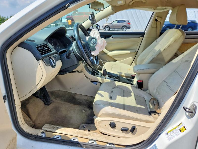 59738756 :رقم المزاد ، 1VWBS7A32EC077511 vin ، 2014 Volkswagen Passat مزاد بيع
