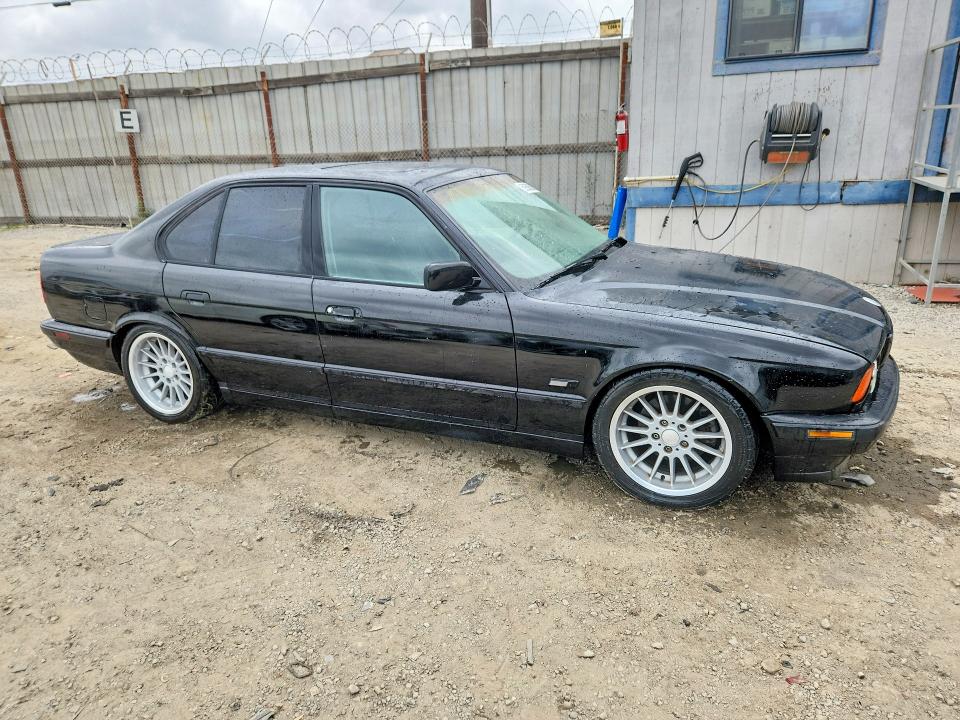 59356526 :رقم المزاد ، WBAHE632XSGF31141 vin ، 1995 Bmw 540 مزاد بيع