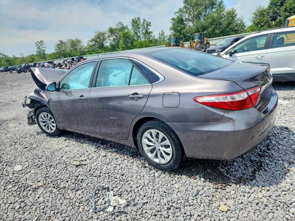 2015 Toyota Camry მანქანა იყიდება აუქციონზე, vin: 4T4BF1FK4FR475949, აუქციონის ნომერი: 60234266