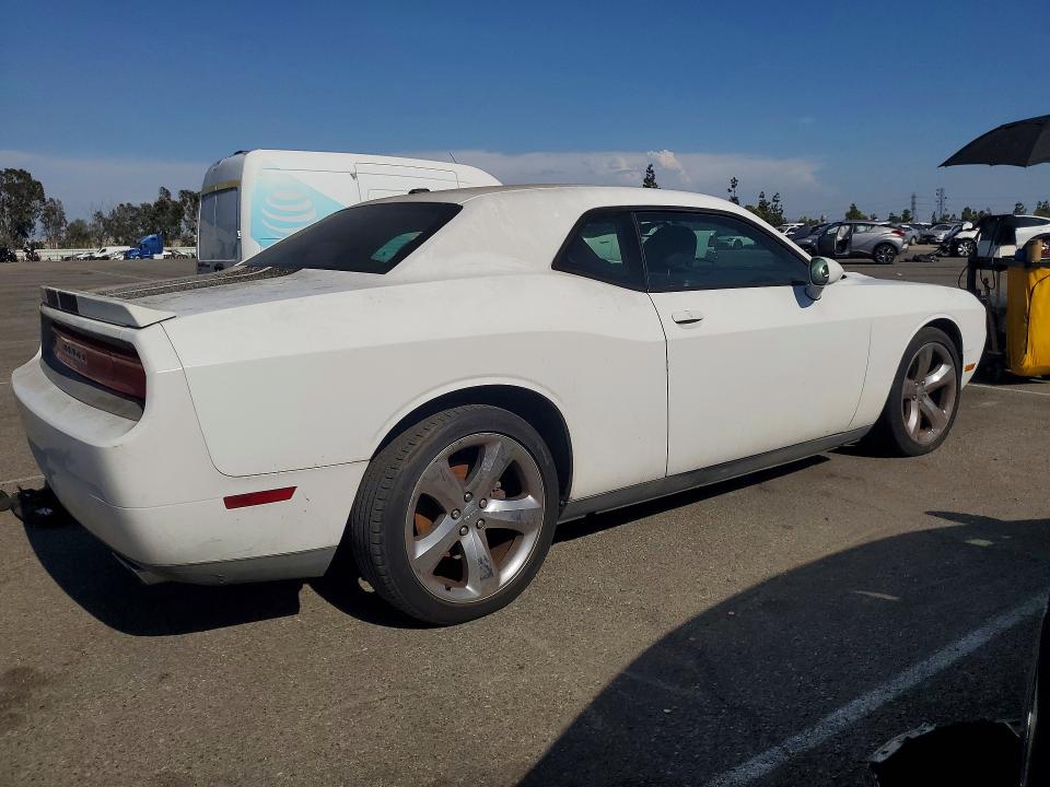 Продажа на аукционе авто 2013 Dodge Challenger, vin: 2C3CDYAGXDH649371, номер лота: 61426686