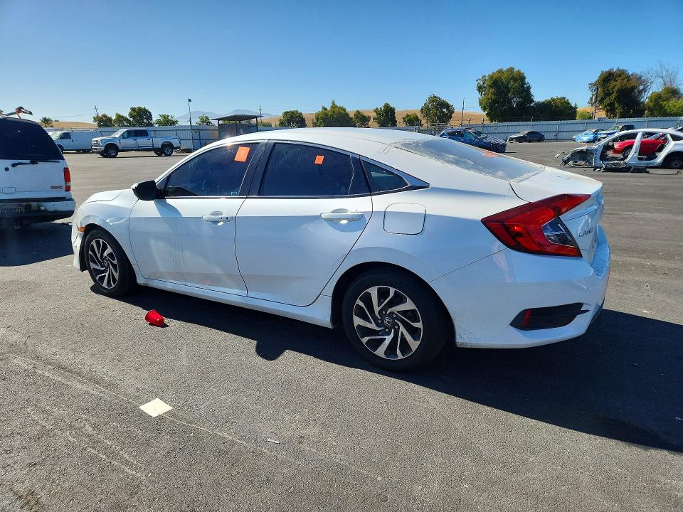 2016 Honda Civic მანქანა იყიდება აუქციონზე, vin: 19XFC2F77GE249270, აუქციონის ნომერი: 60821336