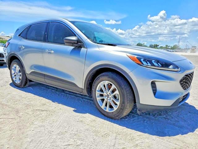 Продаж на аукціоні авто 2022 Ford Escape, vin: 1FMCU0G64NUB89405, номер лоту: 61640096