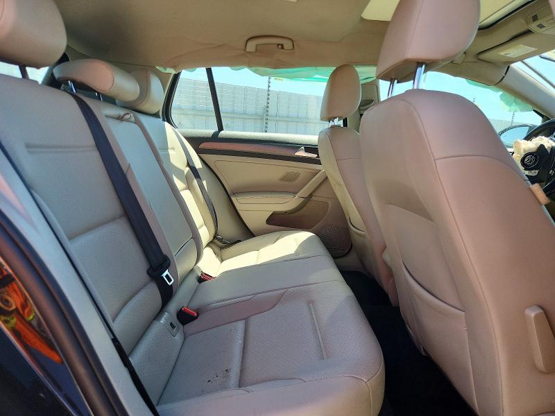 Продаж на аукціоні авто 2018 Volkswagen Golf, vin: 3VWG17AU4JM282029, номер лоту: 61995066