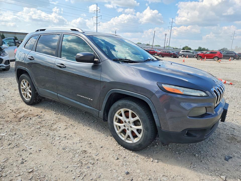 62778186 :رقم المزاد ، 1C4PJMCB0FW772326 vin ، 2015 Jeep Cherokee مزاد بيع