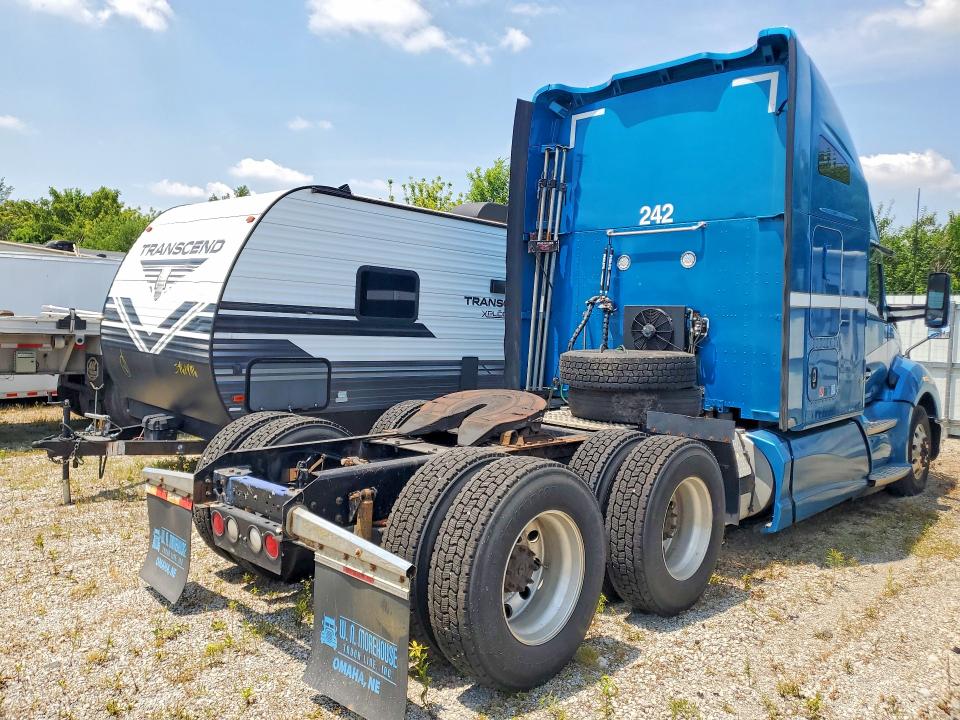 61019256 :رقم المزاد ، 1XKYD49X4GJ499439 vin ، 2016 Kenworth Construction مزاد بيع