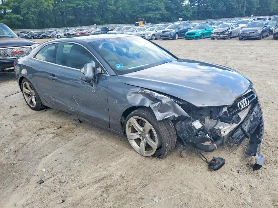 63526166 :رقم المزاد ، WAULFAFR9DA077342 vin ، 2013 Audi A5 مزاد بيع