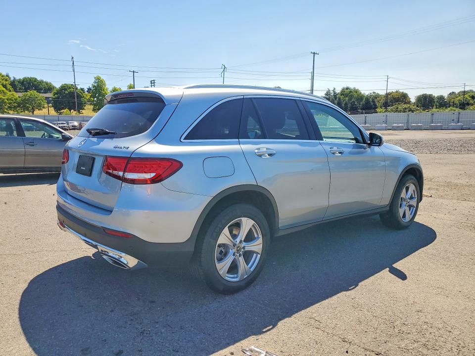 Продаж на аукціоні авто 2018 Mercedes-benz Glc, vin: WDC0G4KB5JV082033, номер лоту: 61125736