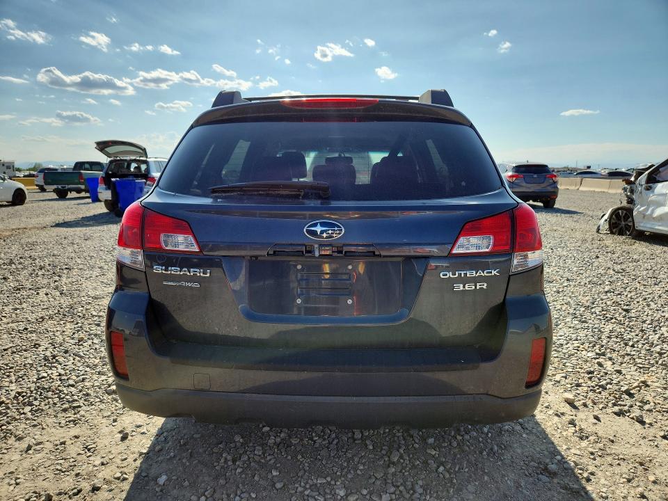 2010 Subaru Outback მანქანა იყიდება აუქციონზე, vin: 4S4BRELC2A2318348, აუქციონის ნომერი: 61519786