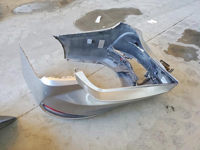 61553776 :رقم المزاد ، 58AE21B17LU012174 vin ، 2020 Lexus Es مزاد بيع