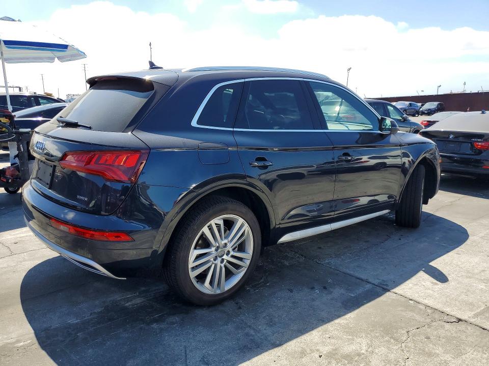 Продажа на аукционе авто 2019 Audi Q5, vin: WA1BNAFY5K2085271, номер лота: 61775246