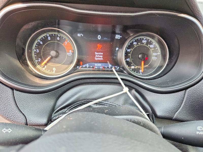 60751006 :رقم المزاد ، 1C4PJMDX2KD124745 vin ، 2019 Jeep Cherokee مزاد بيع