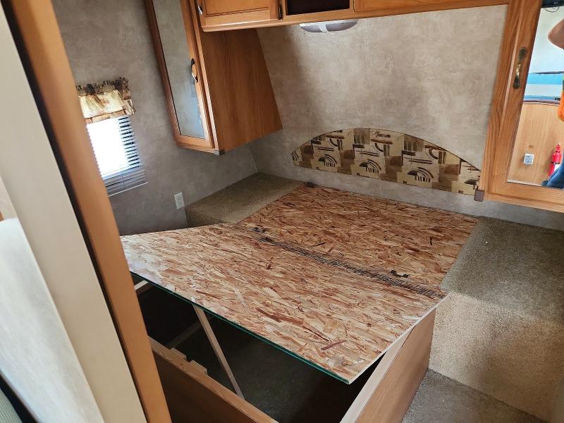 Продаж на аукціоні авто 2010 Keystone Rv Springdale, vin: 4YDT26022AG101199, номер лоту: 61165386