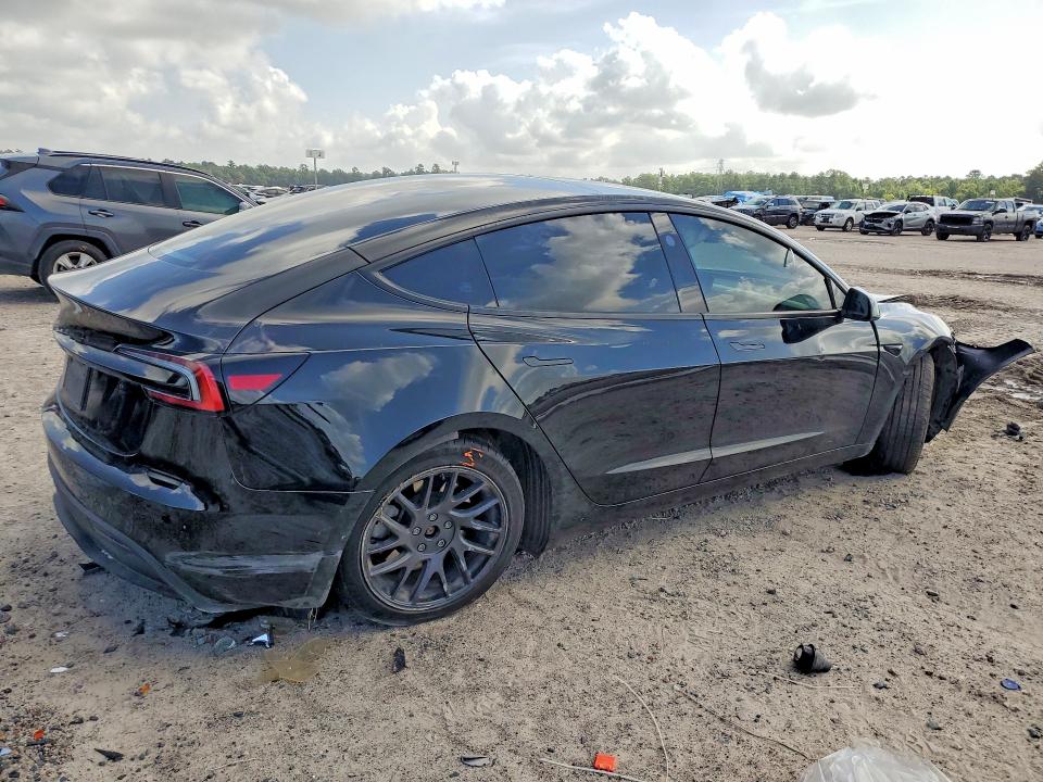2026 Tesla Model 3 მანქანა იყიდება აუქციონზე, vin: 5YJ3E1EA2TF121849, აუქციონის ნომერი: 62651716