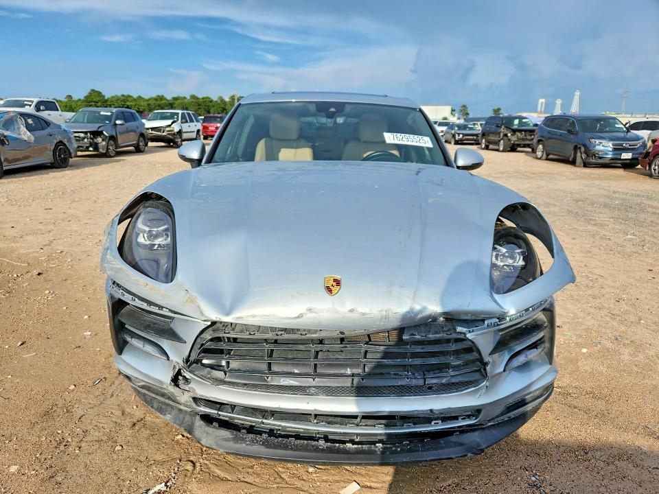 76295525 :رقم المزاد ، WP1AA2A50LLB13343 vin ، 2020 Porsche Macan مزاد بيع