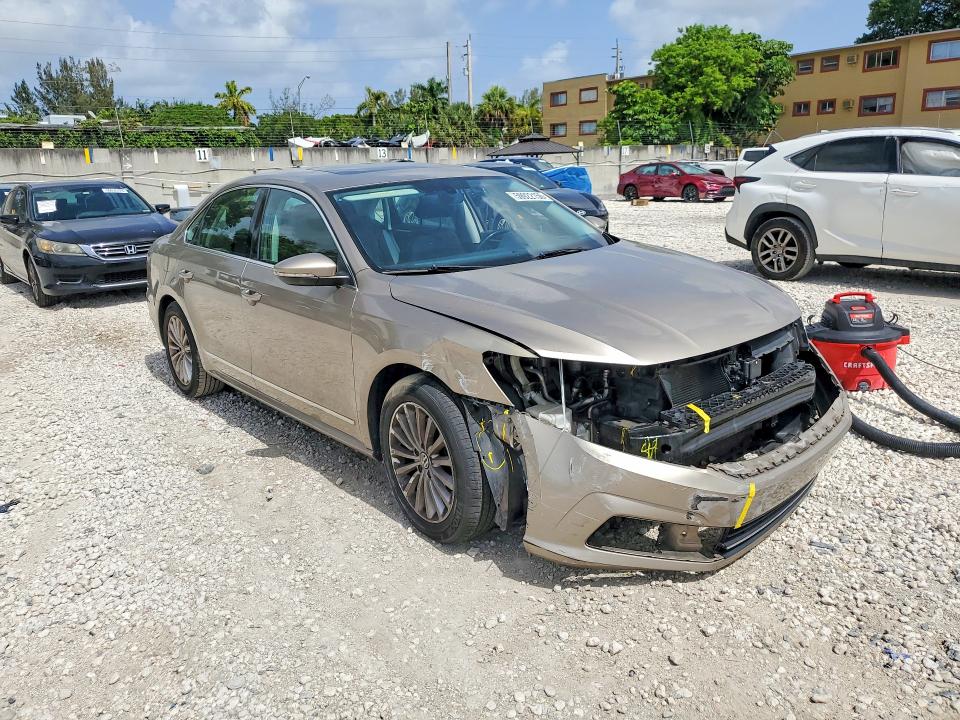 59922156 :رقم المزاد ، 1VWBT7A33GC016796 vin ، 2016 Volkswagen Passat مزاد بيع