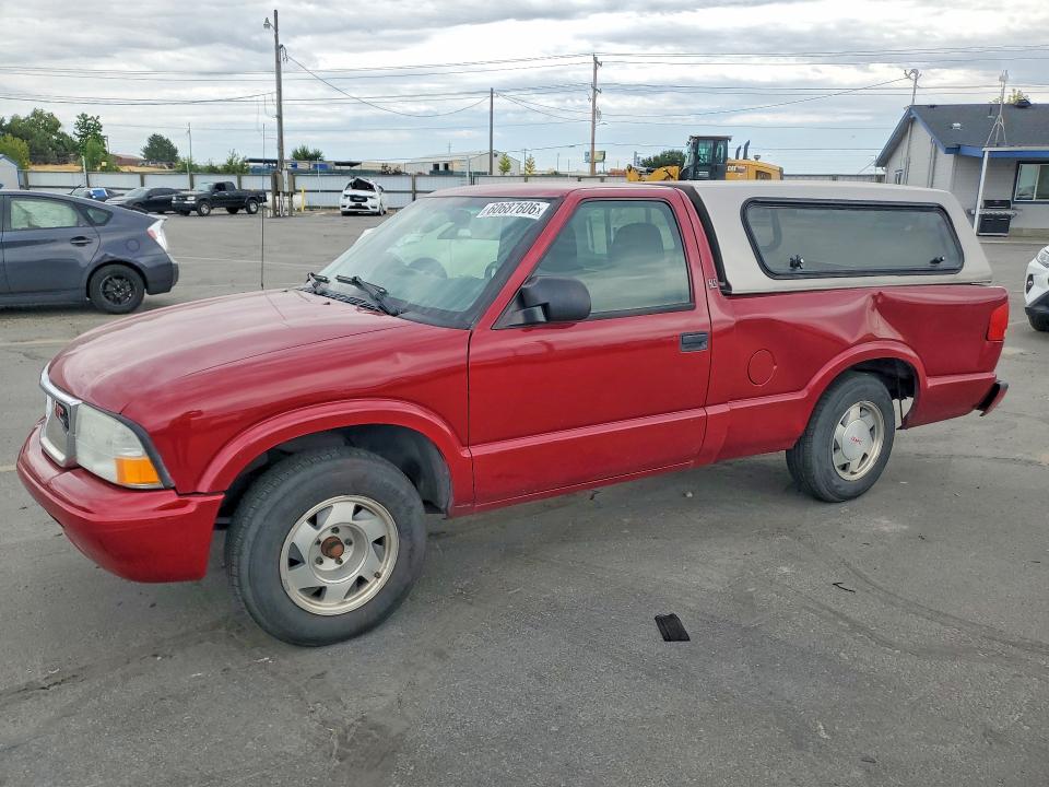 60687606 :رقم المزاد ، 1GTCS14H438249212 vin ، 2003 Gmc Sonoma مزاد بيع