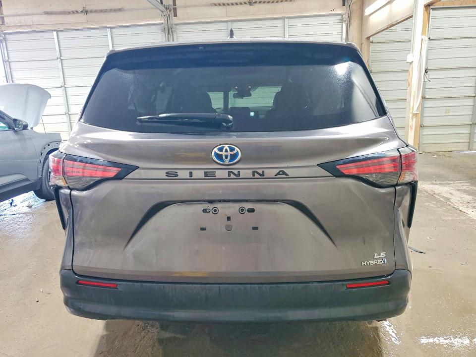 Продажа на аукционе авто 2021 Toyota Sienna, vin: 5TDKRKEC3MS036815, номер лота: 58210326