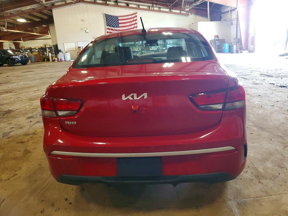 2022 Kia Rio მანქანა იყიდება აუქციონზე, vin: 3KPA24AD6NE478767, აუქციონის ნომერი: 59687796