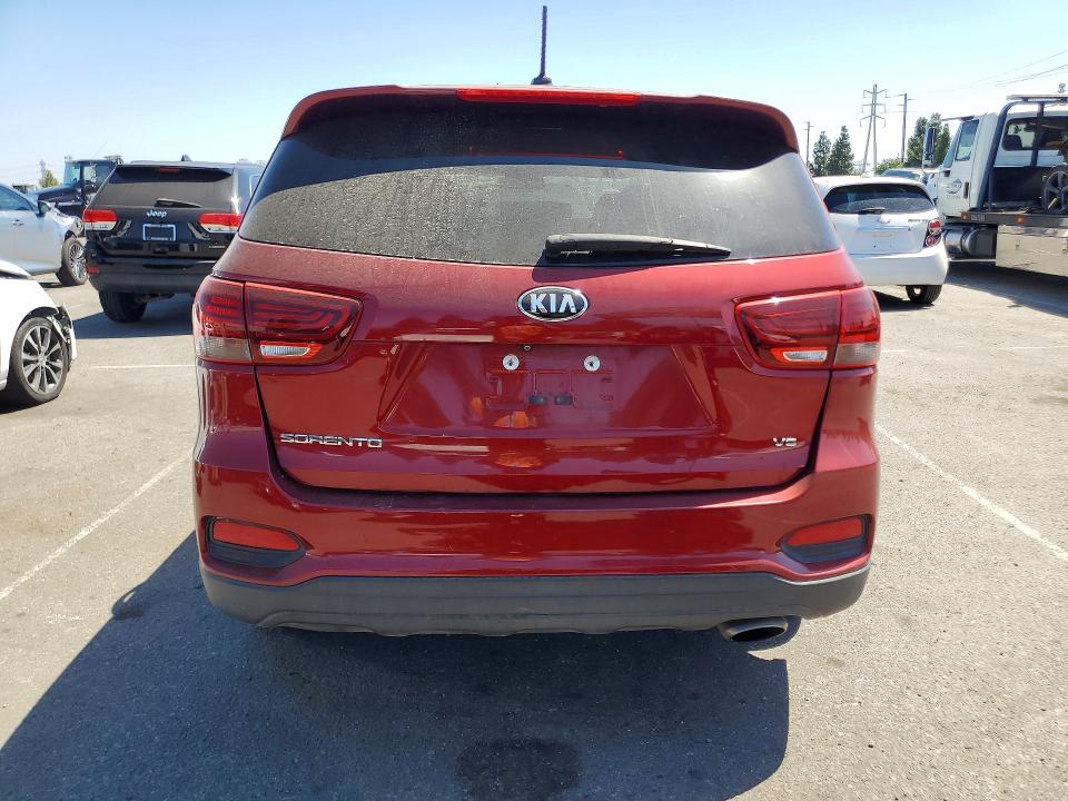 62988116 :رقم المزاد ، 5XYPG4A53KG559373 vin ، 2019 Kia Sorento مزاد بيع