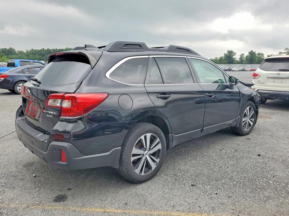 2018 Subaru Outback მანქანა იყიდება აუქციონზე, vin: 4S4BSENC7J3220783, აუქციონის ნომერი: 61981446