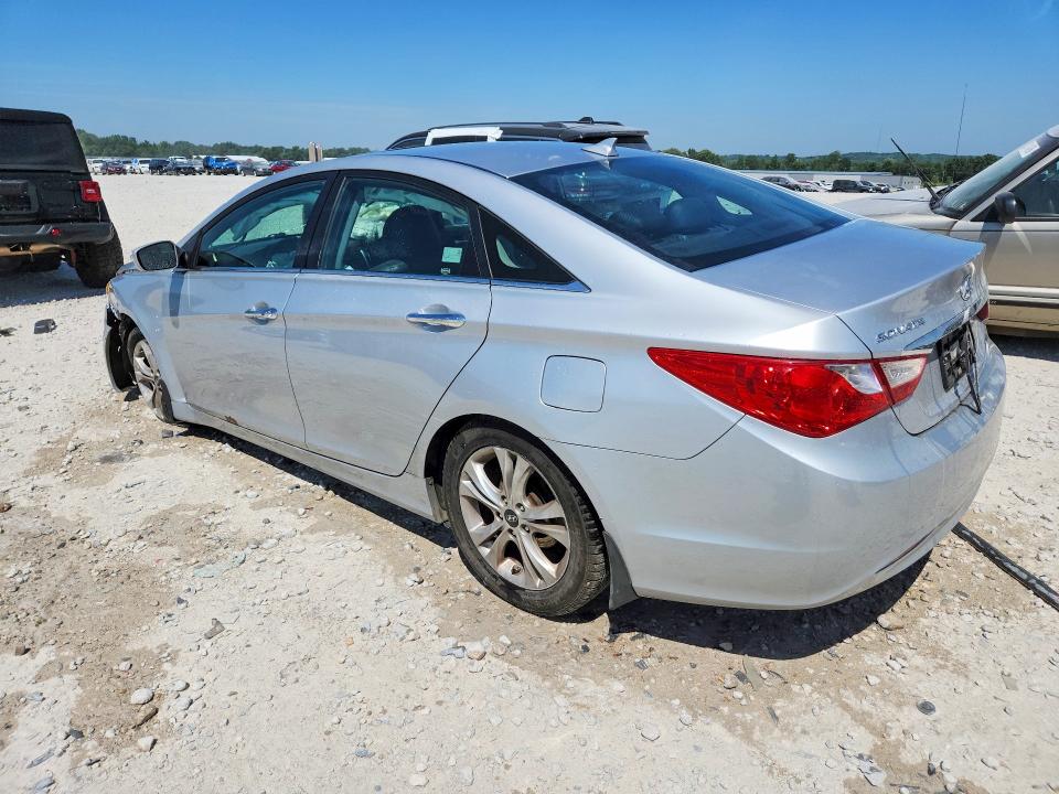 60780776 :رقم المزاد ، 5NPEC4AC8DH599395 vin ، 2013 Hyundai Sonata مزاد بيع