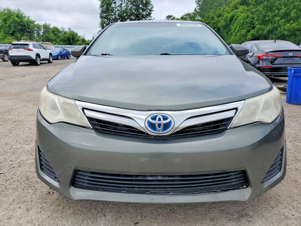 2014 Toyota Camry Hybrid მანქანა იყიდება აუქციონზე, vin: 4T1BD1FK0EU097224, აუქციონის ნომერი: 60963046