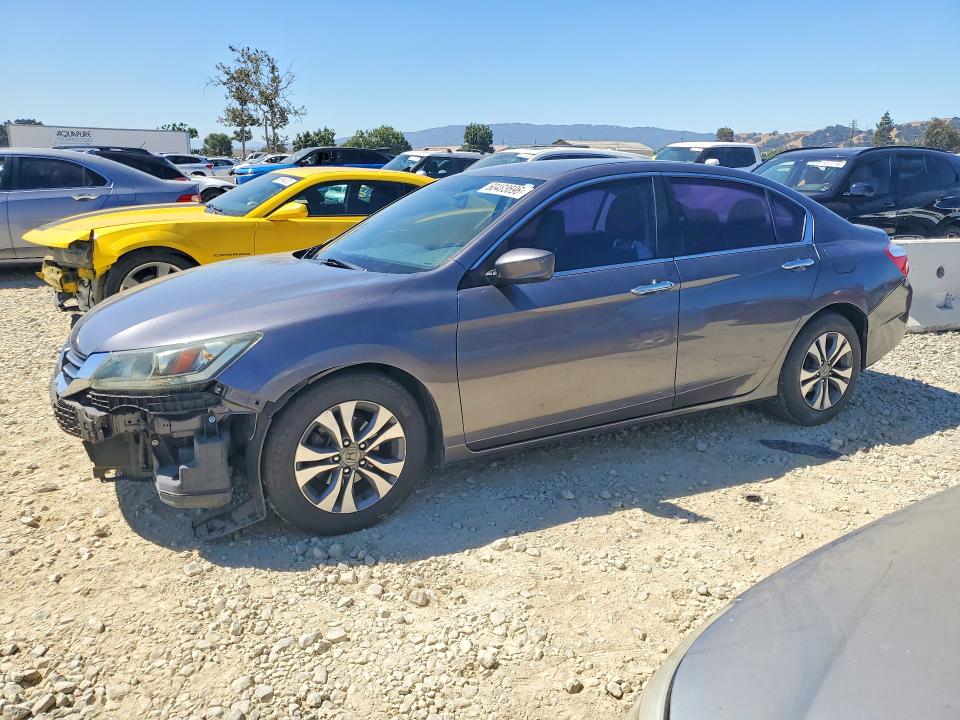 Продажа на аукционе авто 2015 Honda Accord, vin: 1HGCR2F31FA187186, номер лота: 60483696