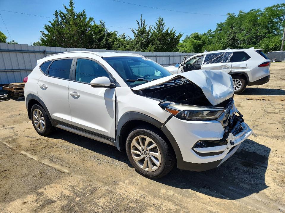62194846 :رقم المزاد ، KM8J3CA21HU308274 vin ، 2017 Hyundai Tucson مزاد بيع