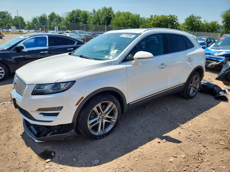 Продажа на аукционе авто 2019 Lincoln Mkc, vin: 5LMTJ3DH9KUL45057, номер лота: 61134886