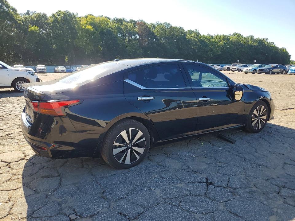Продажа на аукционе авто 2021 Nissan Altima, vin: 1N4BL4EV1MN340042, номер лота: 61001606