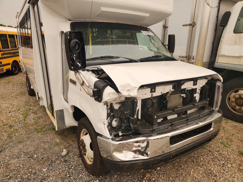 Продажа на аукционе авто 2019 Ford Econoline, vin: 1FDFE4FS1KDC09198, номер лота: 59892636