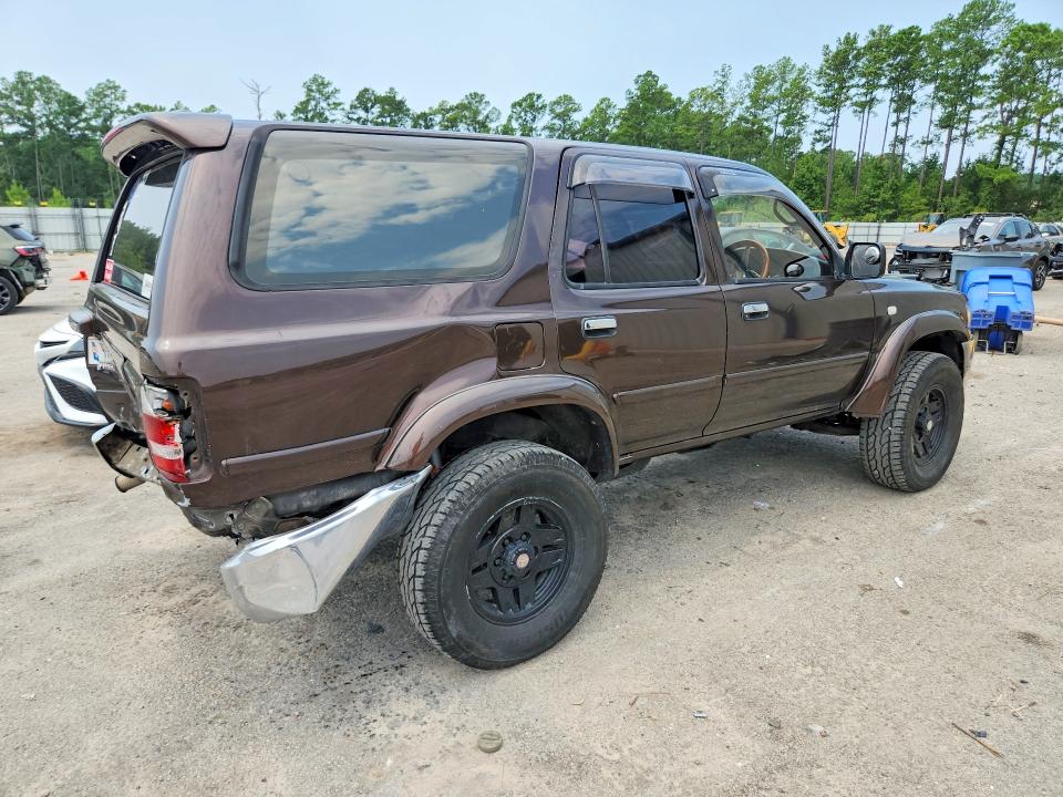 1994 Toyota Hilux S მანქანა იყიდება აუქციონზე, vin: KZN1309049674, აუქციონის ნომერი: 62997946