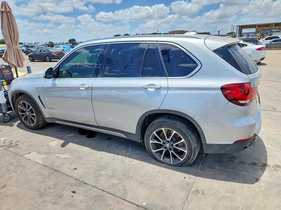 97685045 :رقم المزاد ، 5UXKR2C30H0U23431 vin ، 2017 Bmw X5 مزاد بيع