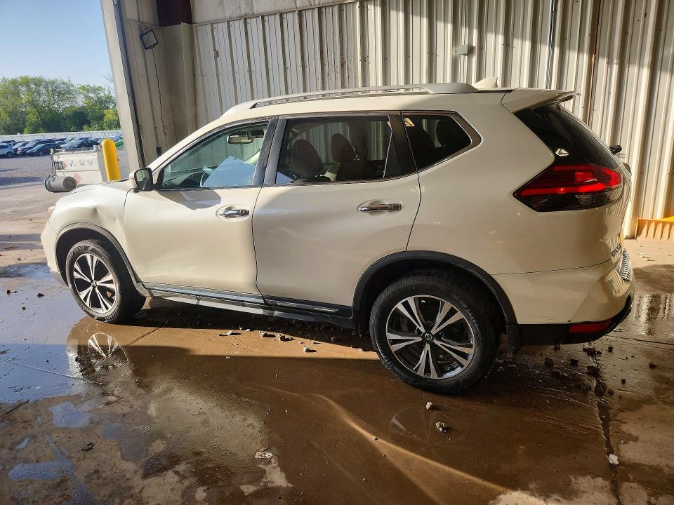 2017 Nissan Rogue მანქანა იყიდება აუქციონზე, vin: JN8AT2MVXHW277099, აუქციონის ნომერი: 95587355