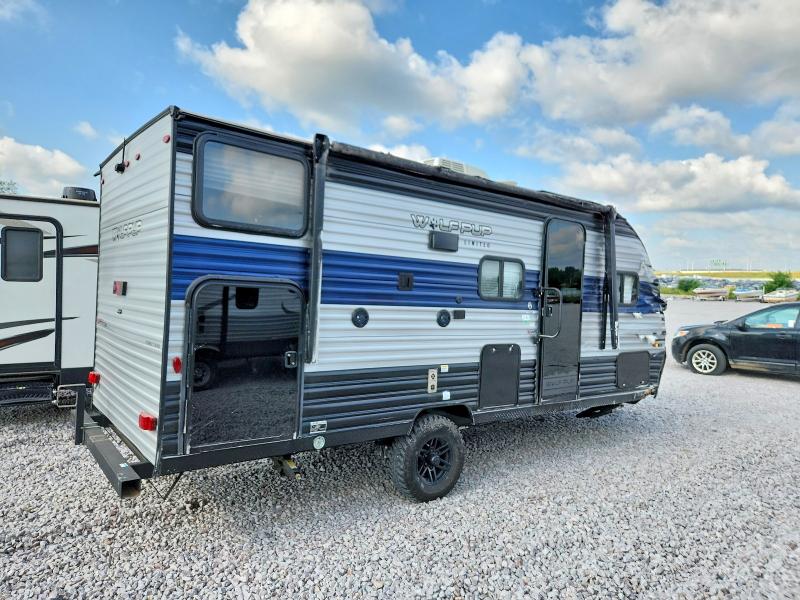 Продажа на аукционе авто 2022 Forest River Wolf Pup, vin: 5ZT2CKFC0NY025212, номер лота: 61329146