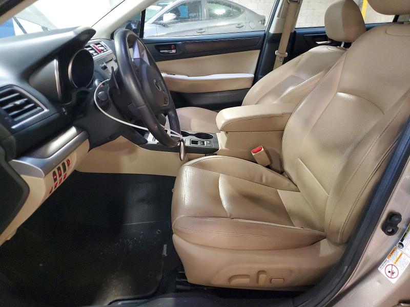 61747006 :رقم المزاد ، 4S3BNAN67F3042802 vin ، 2015 Subaru Legacy مزاد بيع