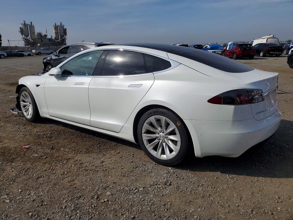 Продаж на аукціоні авто 2017 Tesla Model S, vin: 5YJSA1E22HF189060, номер лоту: 62314066