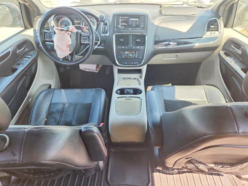 60008676 :رقم المزاد ، 2C4RDGCG2HR742205 vin ، 2017 Dodge Grand Caravan مزاد بيع