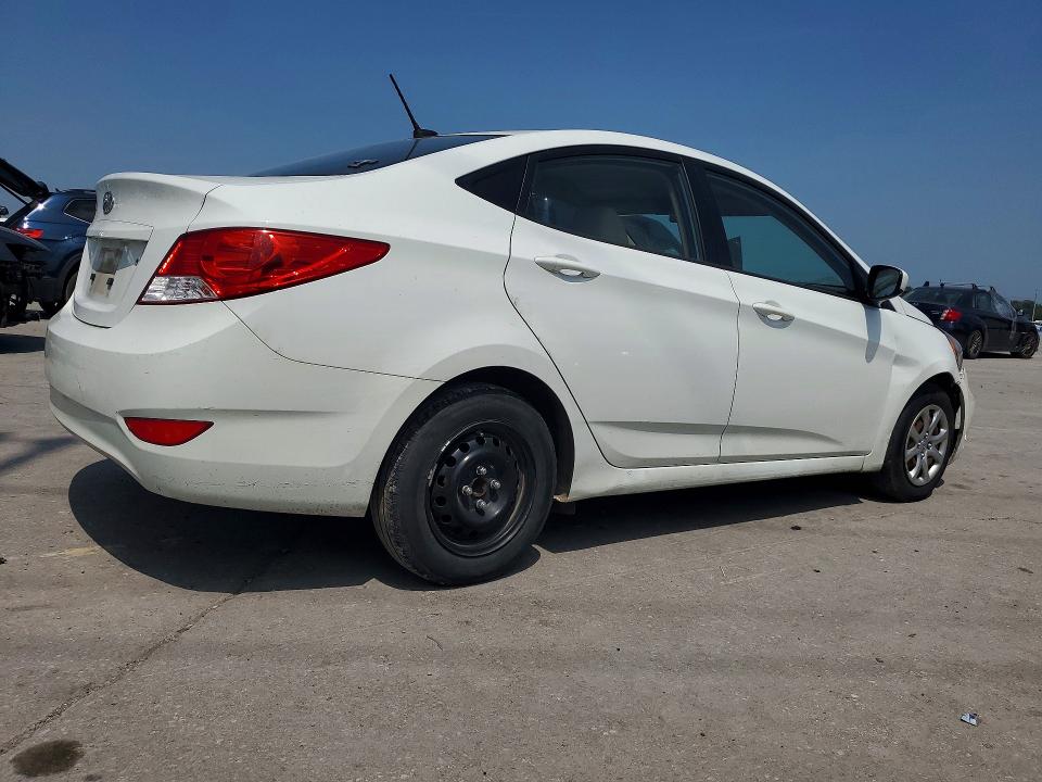 62654506 :رقم المزاد ، KMHCT4AE0DU496028 vin ، 2013 Hyundai Accent مزاد بيع