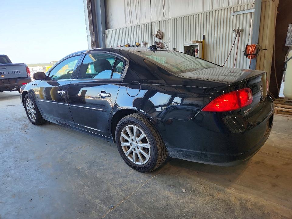 61724196 :رقم المزاد ، 1G4HC5EM0BU148577 vin ، 2011 Buick Lucerne مزاد بيع
