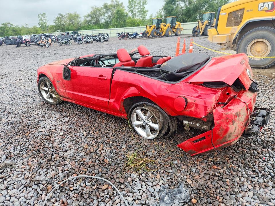 63571356 :رقم المزاد ، 1ZVHT85H775286981 vin ، 2007 Ford Mustang مزاد بيع