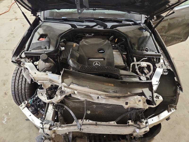 59629076 :رقم المزاد ، WDDZF4KB8HA173420 vin ، 2017 Mercedes-benz E مزاد بيع