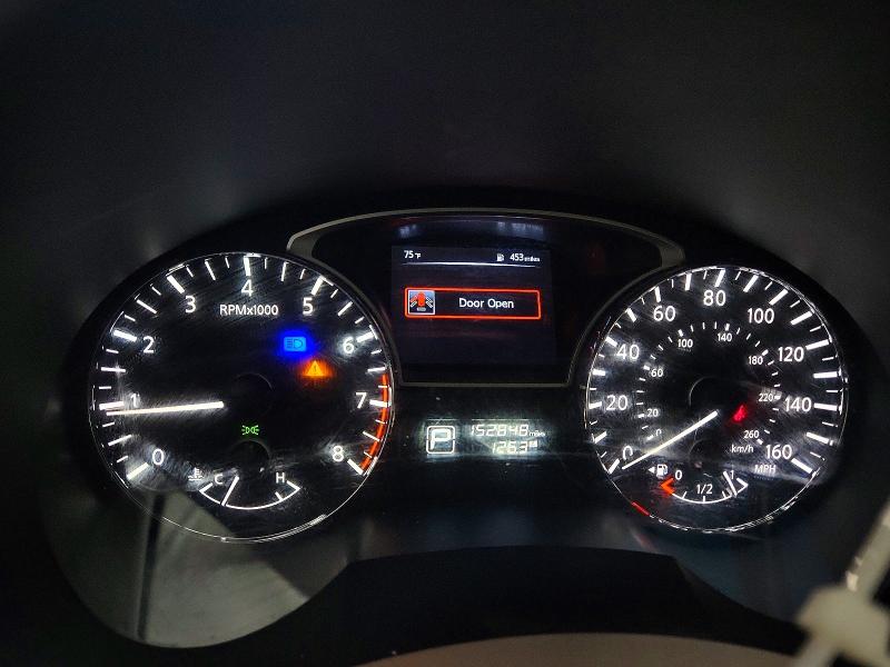 2015 Nissan Altima მანქანა იყიდება აუქციონზე, vin: 1N4AL3AP7FN861766, აუქციონის ნომერი: 62946726