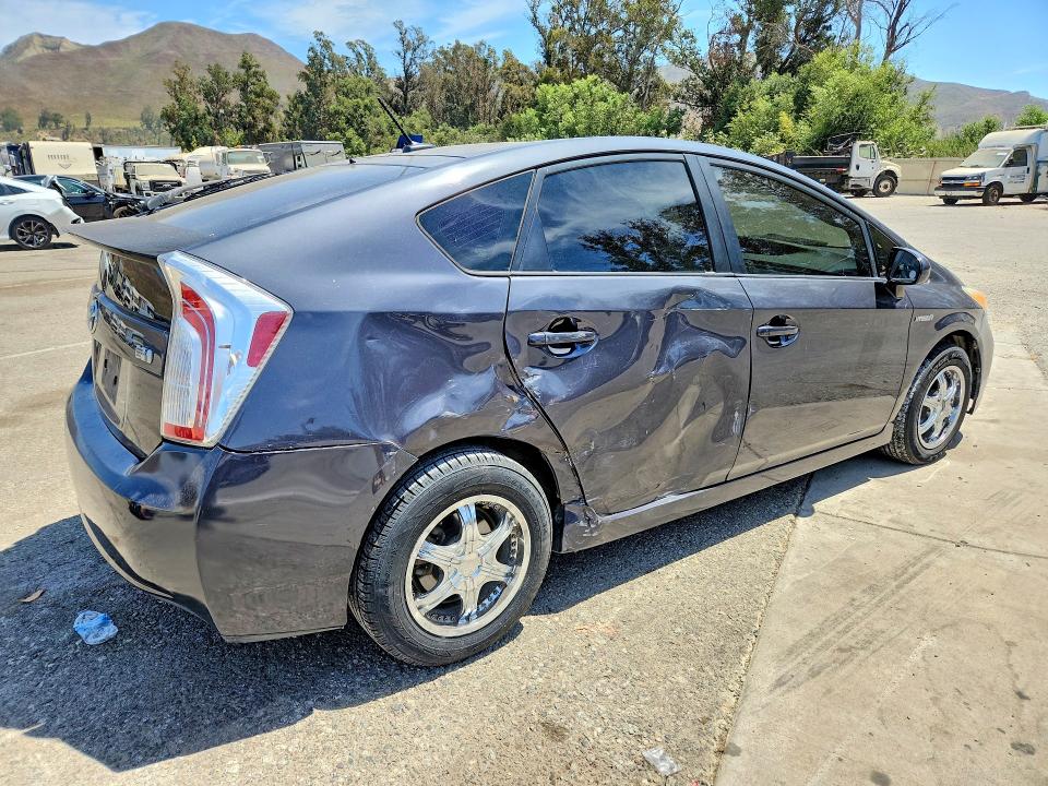 2012 Toyota Prius მანქანა იყიდება აუქციონზე, vin: JTDKN3DU3C1517557, აუქციონის ნომერი: 61917976